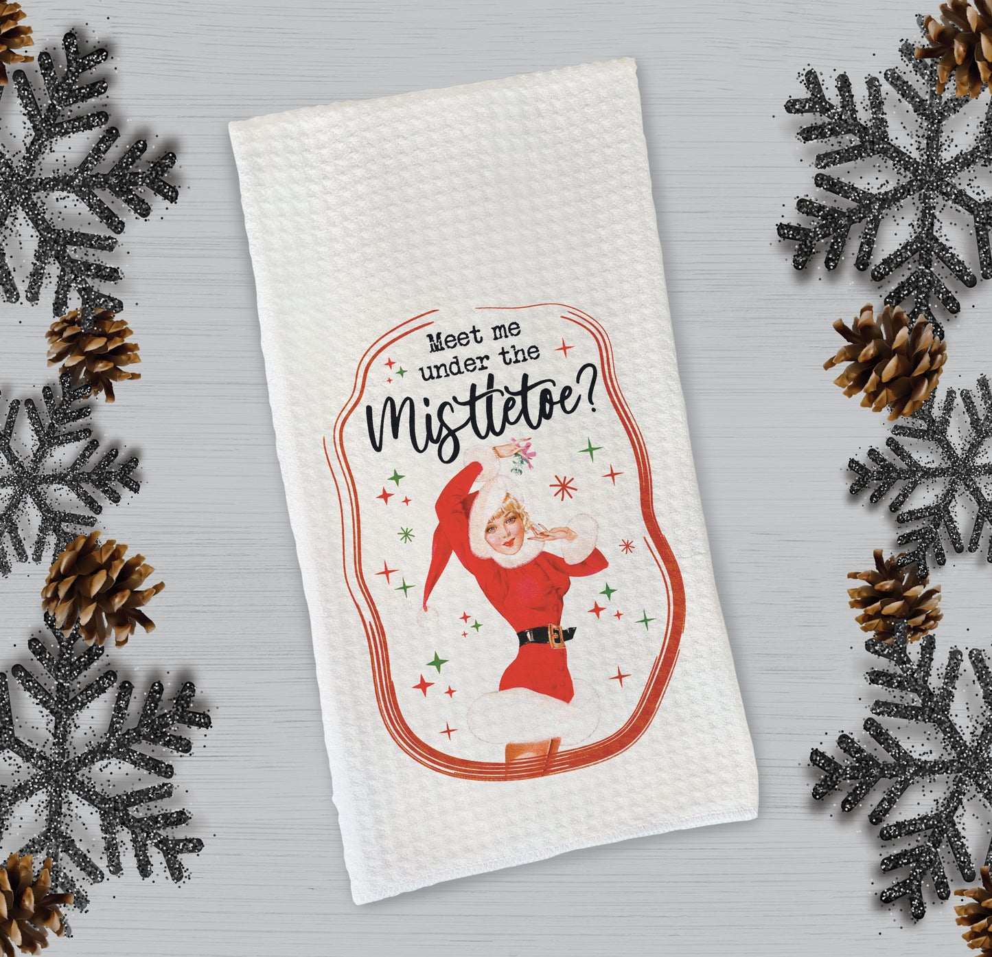 “Meet Me Under the Mistletoe?” Retro Pinup Girl Christmas Microfiber Towel